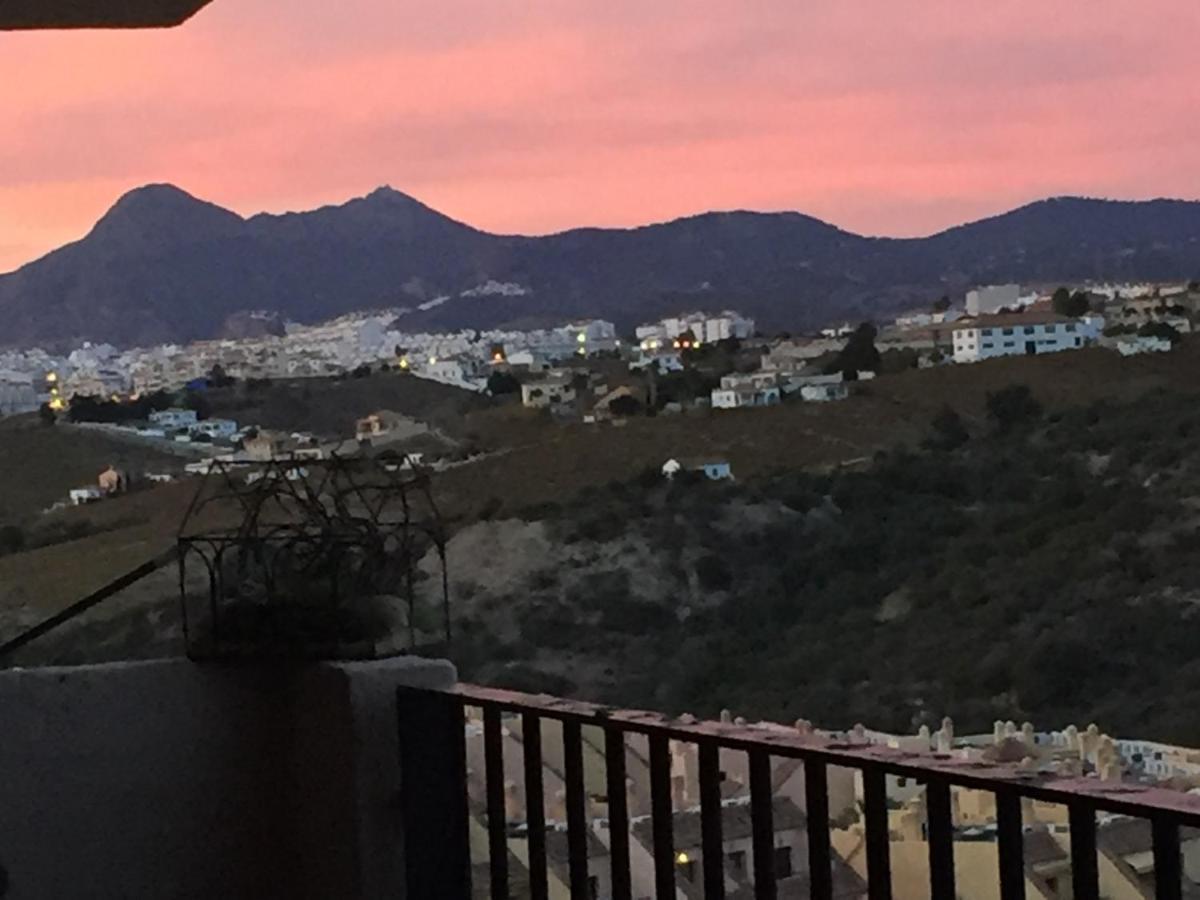 Apartment Duquesa Fairways/Manilva, Spain エクステリア 写真